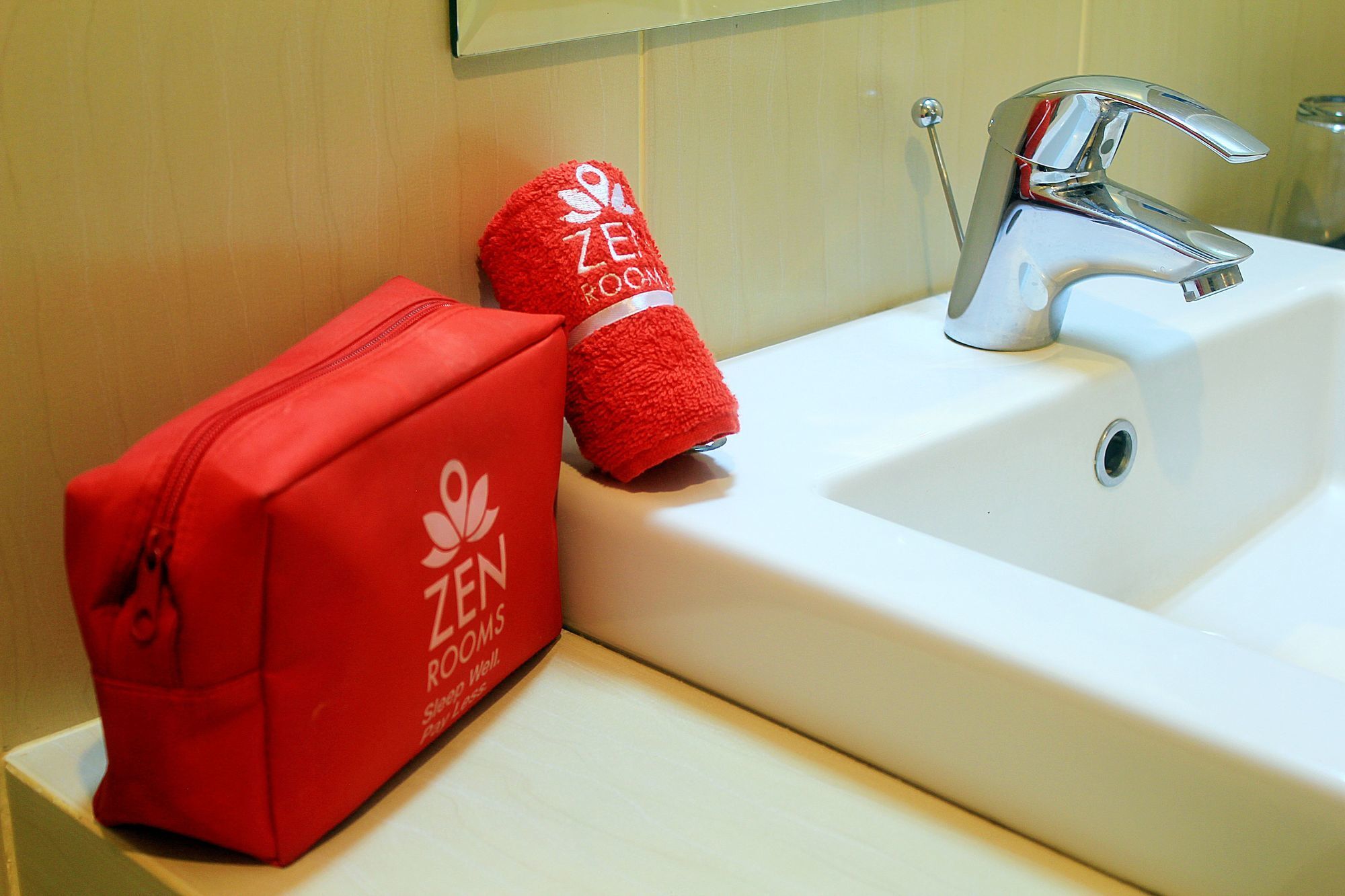 Zen Rooms Bukit Tunggul バンドゥン エクステリア 写真
